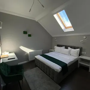 Erbario House Бухарест