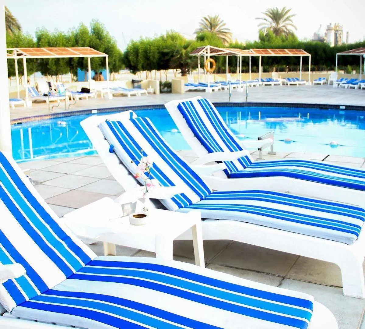 Golden Beach Motel Sharjah