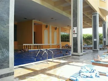 Golden Beach Motel الشارقة